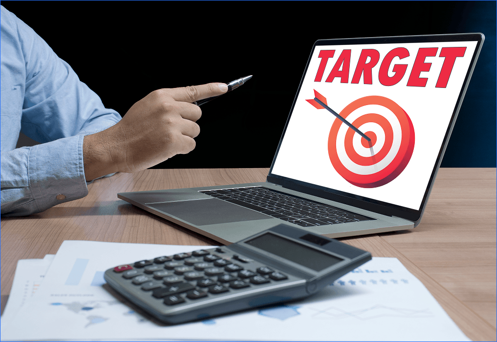 Hyper-contextual targeting using customer data to deliver location-based offers and personalized promotions